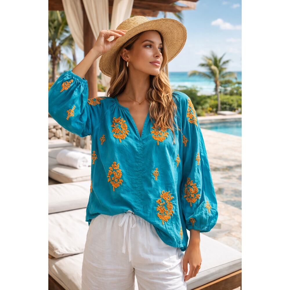 Roller Rabbit Women’s Teal Embroidered Cotton Blouse Size Small NWOT Boho Resort